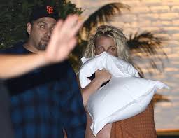 Britney Spears Clears Rumours Surrounding The Paramedics Respond to 911 Call at LA Hotel